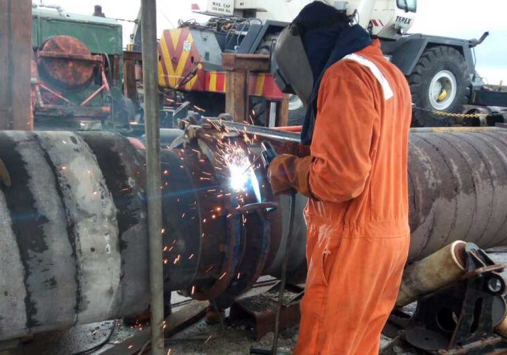 TOPCRANE-GLOBAL-SERVICES—PIPELINE-CONSTRUCTION–MAINTENANCE-REPAIRS-WELDING-IN-PORT-HARCOURT-LAGOS-NIGERIA-222111