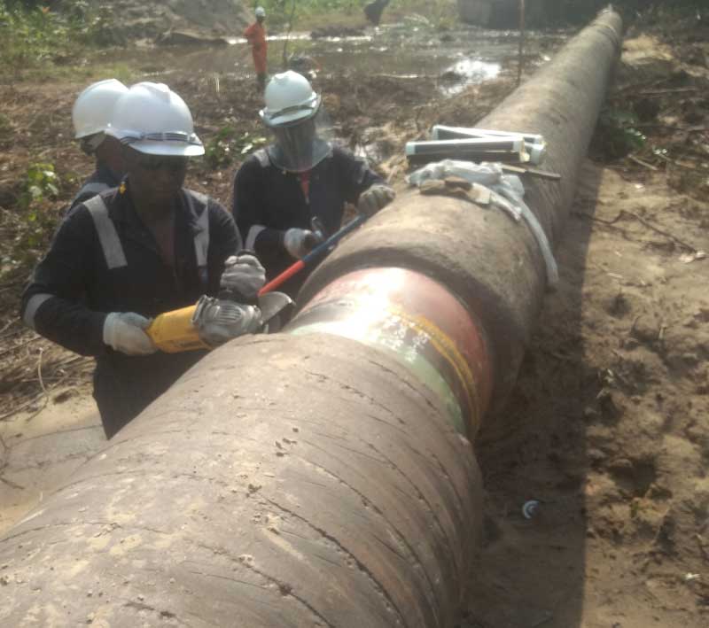 TOPCRANE-GLOBAL-SERVICES—PIPELINE-CONSTRUCTION–MAINTENANCE-REPAIRS-WELDING-IN-PORT-HARCOURT-LAGOS-NIGERIA-3-trans-ecravos-pipeline-22111-wellhead-maintenance